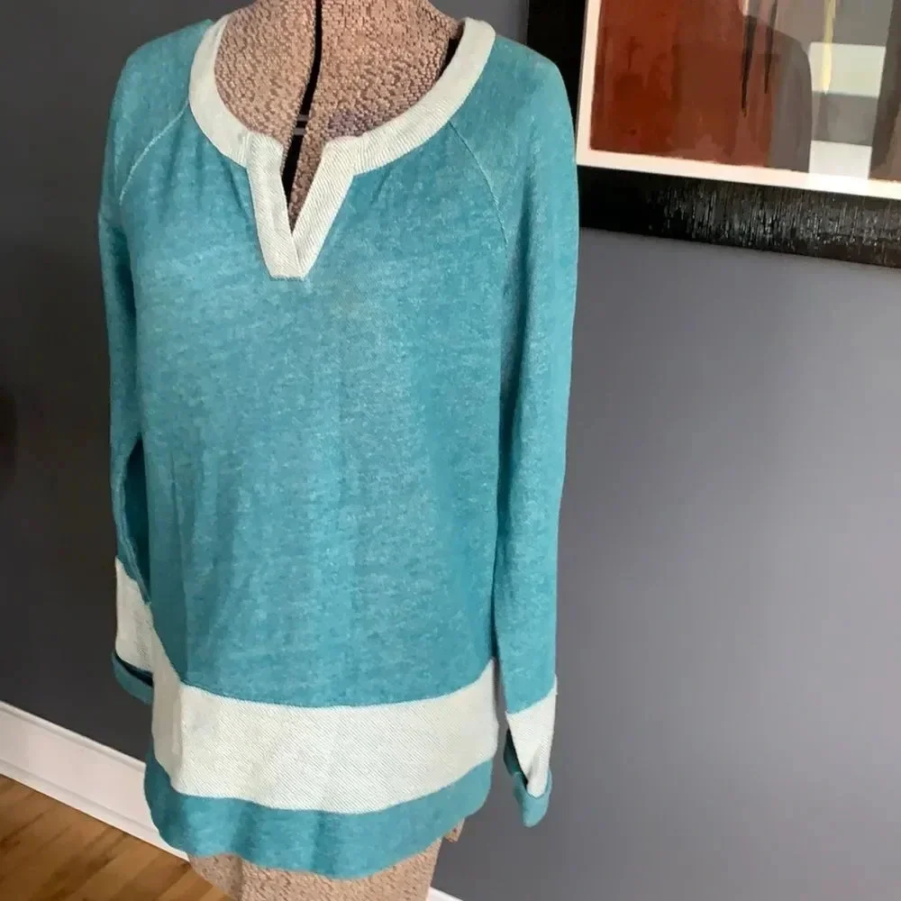 Jones NY Sport turquoise banded French terry top S